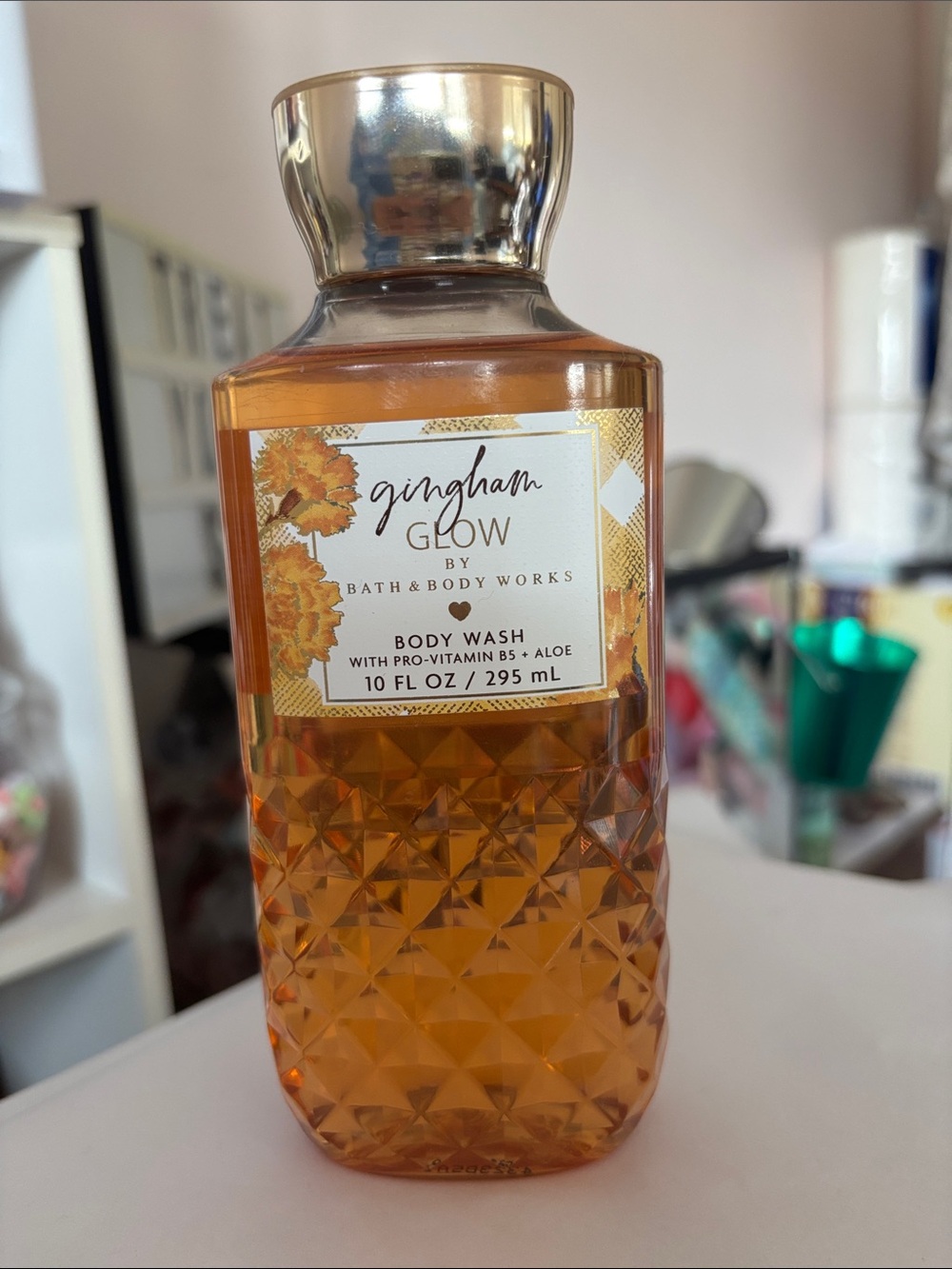 Bath & Body Works Gingham Glow Body Wash — Amber